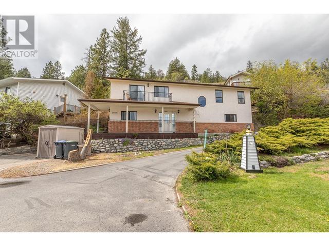 13606 Cartwright Ave, House detached with 3 bedrooms, 2 bathrooms and null parking in Summerland BC | Image 45