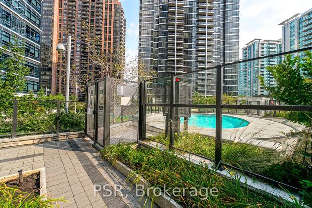 1301 - 2 Anndale Dr, Condo with 1 bedrooms, 1 bathrooms and 1 parking in Toronto ON | Image 35