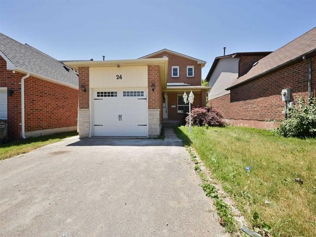 MAIN - 24 Rawling Cres, House detached with 3 bedrooms, 2 bathrooms and 3 parking in Brampton ON | Image 1
