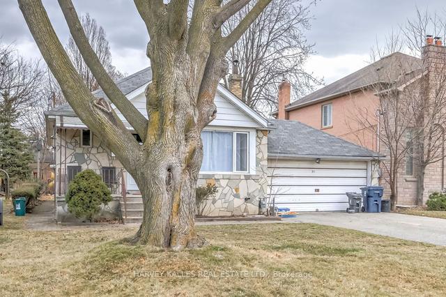 MAIN - 31 Fairlin Dr, House detached with 3 bedrooms, 1 bathrooms and 3 parking in Etobicoke ON | Image 23