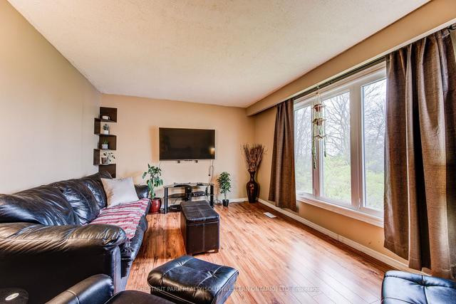 7 Conrad Ct, House detached with 4 bedrooms, 2 bathrooms and 5 parking in Guelph ON | Image 38