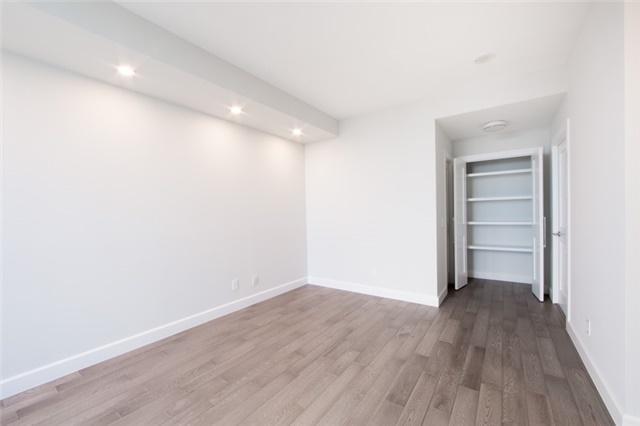 PH-205 - 4978 Yonge St, Condo with 3 bedrooms, 3 bathrooms and 1 parking in North York ON | Image 7