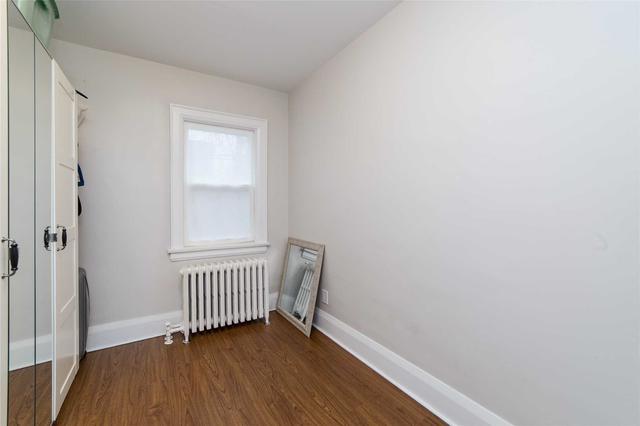 MAIN - 233 Jane St, House detached with 2 bedrooms, 1 bathrooms and 1 parking in Toronto ON | Image 13