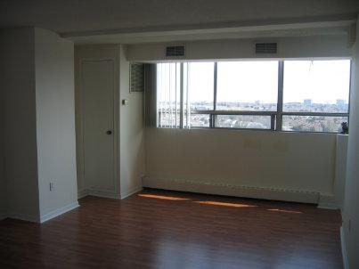 PH-1 - 5580 Sheppard Ave E, Condo with 2 bedrooms, 1 bathrooms and 1 parking in Scarborough ON | Image 1