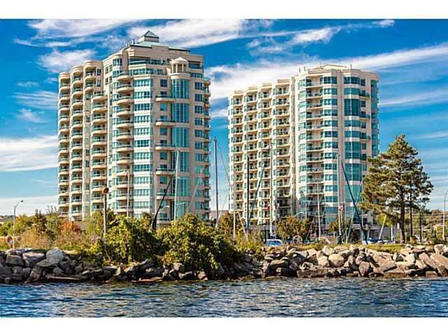 PH21 - 2 Toronto St, Condo with 2 bedrooms, 2 bathrooms and 1 parking in Barrie ON | Image 1