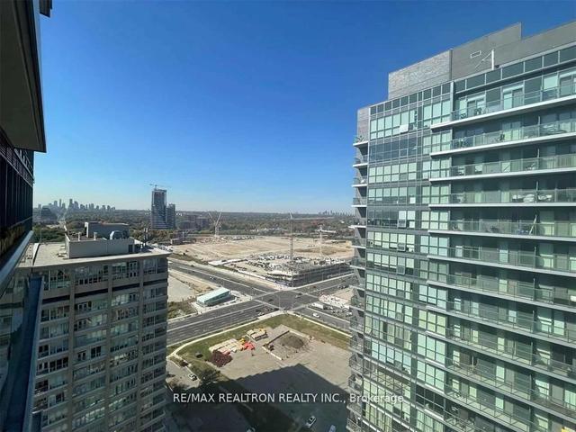 2704 - 2 Sonic Way, Condo with 1 bedrooms, 1 bathrooms and 1 parking in North York ON | Image 7