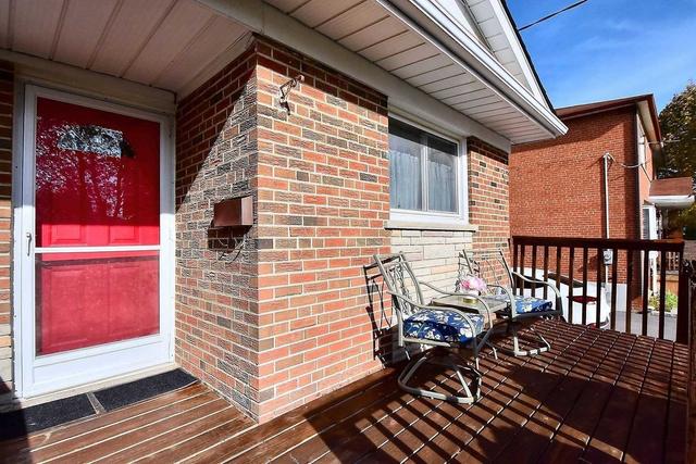 MAIN - 249 Elka Dr, House semidetached with 2 bedrooms, 1 bathrooms and 3 parking in Richmond Hill ON | Image 9