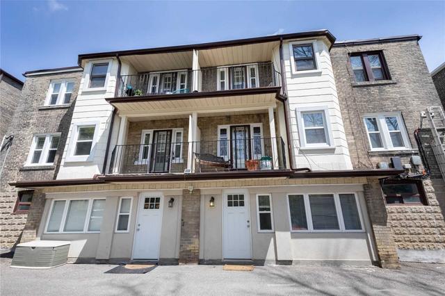 MAIN - 103 Chatsworth Dr, House detached with 2 bedrooms, 1 bathrooms and 1 parking in Toronto ON | Image 8