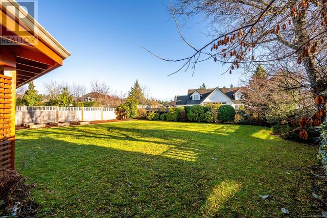 880 Monarch Dr, House detached with 3 bedrooms, 3 bathrooms and 4 parking in Courtenay BC | Image 58