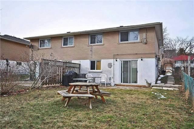 MAIN - 2620 Sherhill Dr, House semidetached with 3 bedrooms, 1 bathrooms and 1 parking in Mississauga ON | Image 15