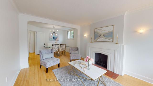 MAIN - 37 Davies Cres, House detached with 2 bedrooms, 1 bathrooms and 1 parking in East York ON | Image 18