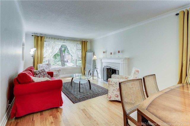 MAIN - 244 Florence Ave, House detached with 4 bedrooms, 4 bathrooms and 3 parking in North York ON | Image 4