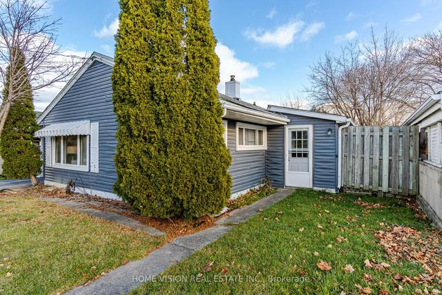 409 E 25th St, House detached with 3 bedrooms, 1 bathrooms and 3 parking in Hamilton ON | Image 26