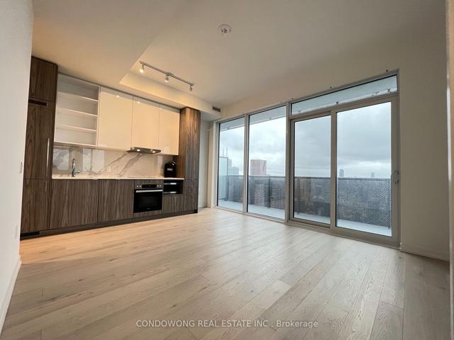 PH205 - 55 Cooper St, Condo with 2 bedrooms, 2 bathrooms and 1 parking in Toronto ON | Image 7