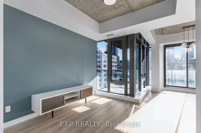 907 - 32 Camden St, Condo with 2 bedrooms, 2 bathrooms and 1 parking in Toronto ON | Image 10