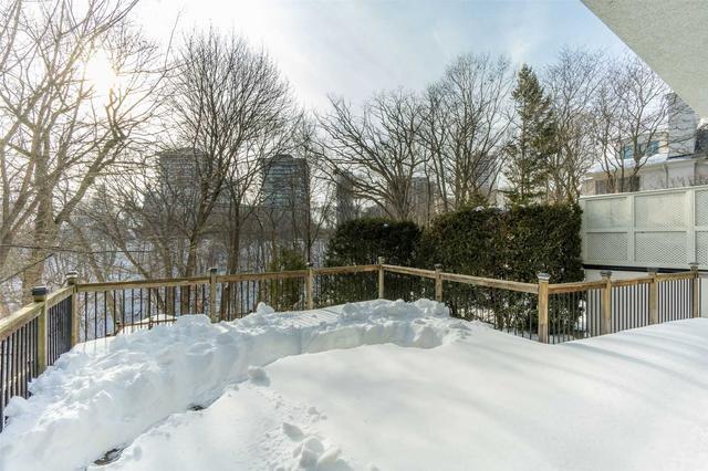 MAIN - 100 Inglewood Dr, House detached with 4 bedrooms, 3 bathrooms and 2 parking in Toronto ON | Image 31