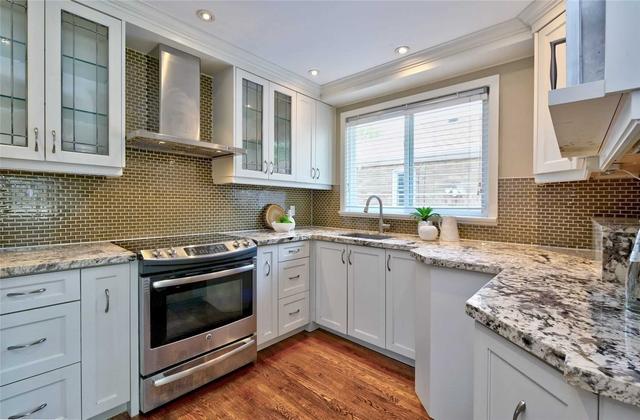 MAIN - 33 Northampton Dr, House detached with 3 bedrooms, 1 bathrooms and 2 parking in Etobicoke ON | Image 14