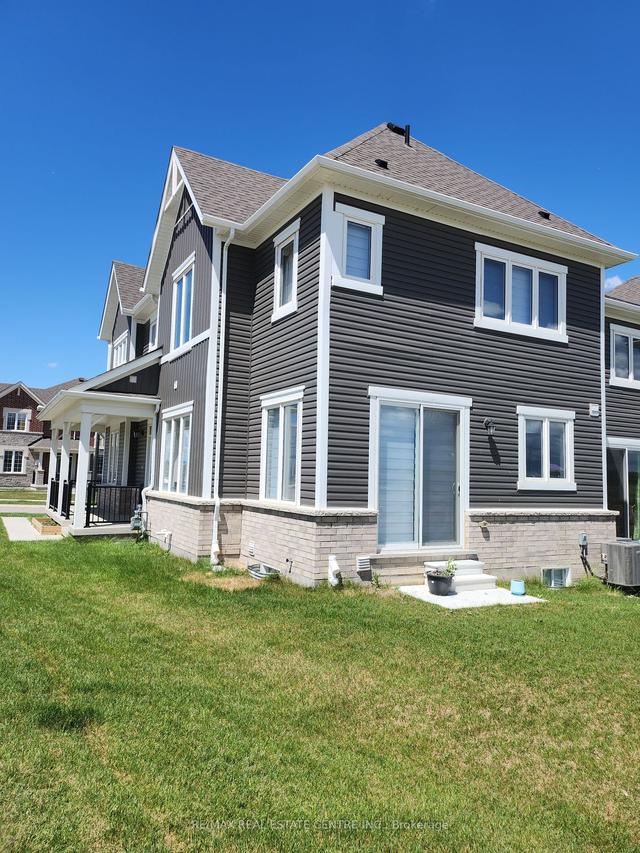 2 Saxony St, House attached with 4 bedrooms, 3 bathrooms and 2 parking in Kitchener ON | Image 25