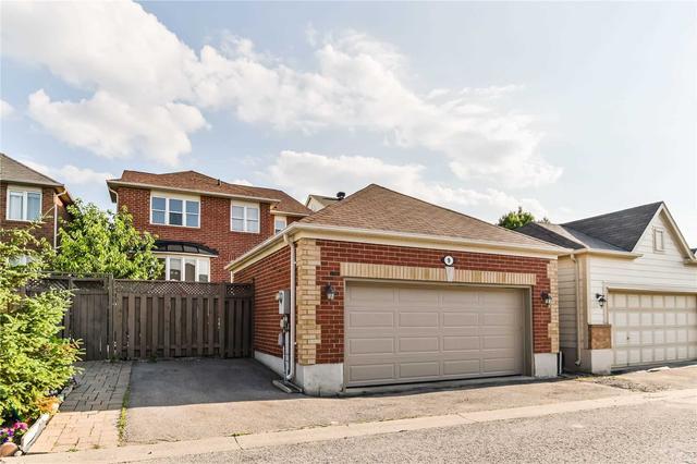 9 Kawartha Lane, House detached with 4 bedrooms, 5 bathrooms and 3 parking in Markham ON | Image 31