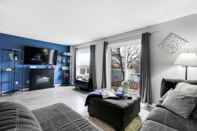 9 Ivory Crt, House attached with 3 bedrooms, 3 bathrooms and 3 parking in Bowmanville ON | Image 13