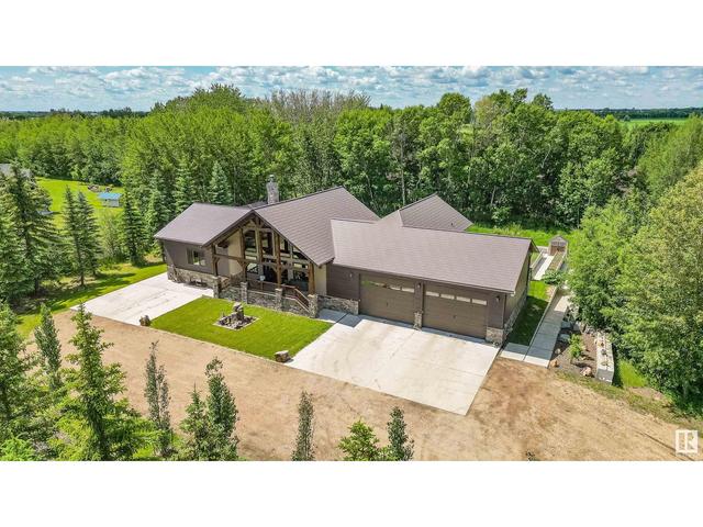 54428 Rge Rd 255, House detached with 5 bedrooms, 5 bathrooms and null parking in Sturgeon County AB | Image 2