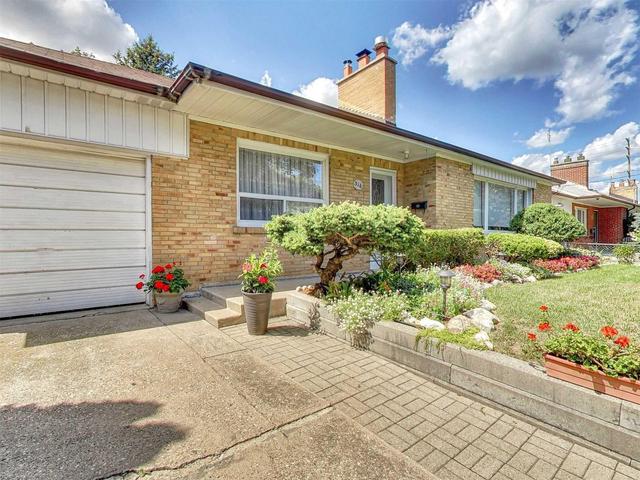 MAIN - 316 Park Lawn Rd, House detached with 3 bedrooms, 1 bathrooms and 1 parking in Etobicoke ON | Image 2