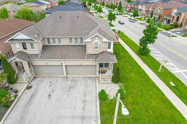 237 Solway Ave, House semidetached with 4 bedrooms, 3 bathrooms and 6 parking in Vaughan ON | Image 23