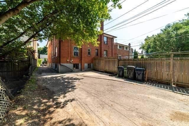 MAIN - 226 Pickering St, House semidetached with 2 bedrooms, 1 bathrooms and 1 parking in Toronto ON | Image 19