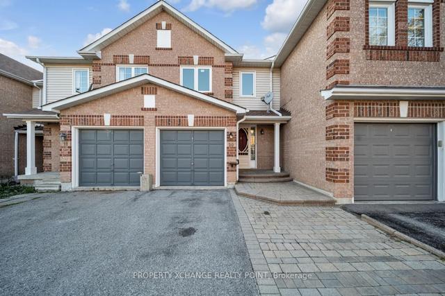 20 Lick Pond Way, Townhouse with 3 bedrooms, 4 bathrooms and 3 parking in Whitby ON | Image 1