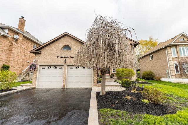 9 Hacienda Crt, House detached with 3 bedrooms, 4 bathrooms and 5 parking in Brampton ON | Image 1