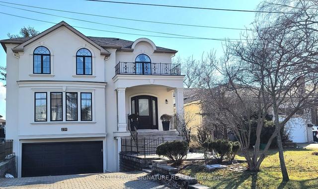 239 Olive Ave, House detached with 2 bedrooms, 1 bathrooms and 1 parking in North York ON | Image 1