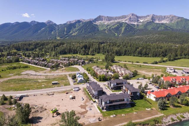 103 - 800 Riverside Way, House attached with 3 bedrooms, 3 bathrooms and 1 parking in Fernie BC | Image 31