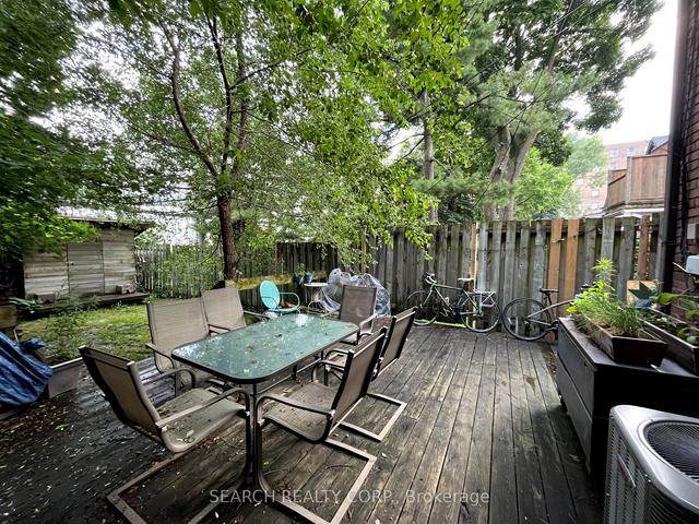MAIN - 175 Marion St, House detached with 2 bedrooms, 2 bathrooms and 0 parking in Toronto ON | Image 6