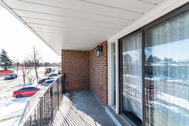 MAIN - 419 Archdekin Dr, House semidetached with 3 bedrooms, 2 bathrooms and 2 parking in Brampton ON | Image 20