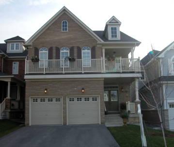 9 Hollylane Dr, House detached with 4 bedrooms, 4 bathrooms and 4 parking in Markham ON | Image 1