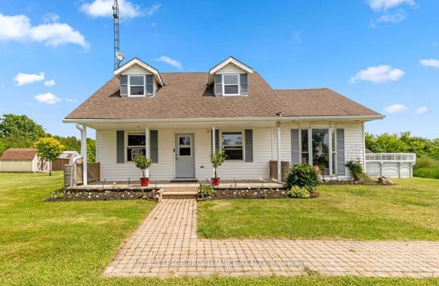 1874 County 2 Rd, House detached with 3 bedrooms, 2 bathrooms and 6 parking in Prince Edward County ON | Image 1