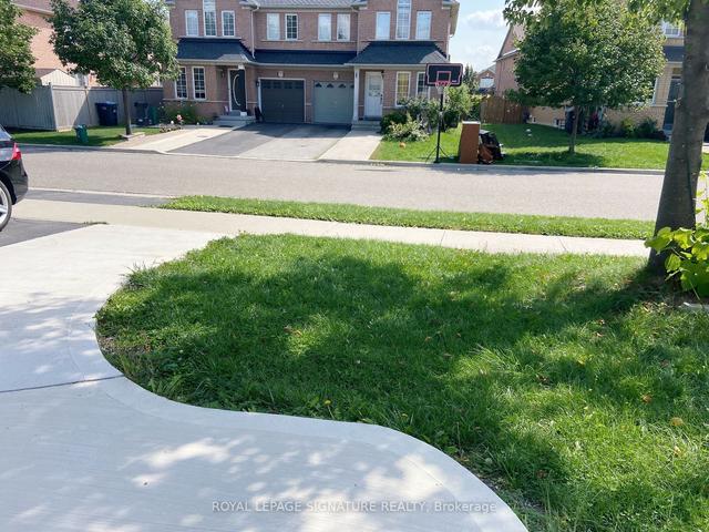 MAIN - 132 Starhill Cres, House semidetached with 3 bedrooms, 2 bathrooms and 2 parking in Brampton ON | Image 10