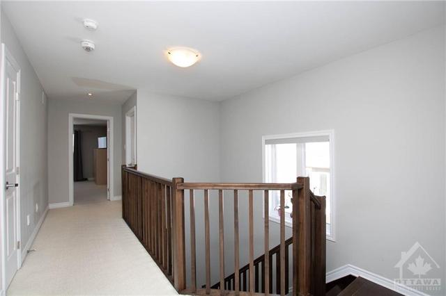 313 Wood Acres Grove, Townhouse with 3 bedrooms, 3 bathrooms and 3 parking in Ottawa ON | Image 14