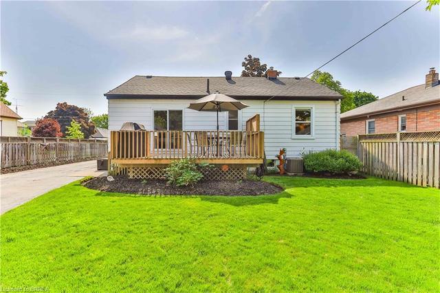56 Fulton St, House detached with 3 bedrooms, 2 bathrooms and 5 parking in Brantford ON | Image 36