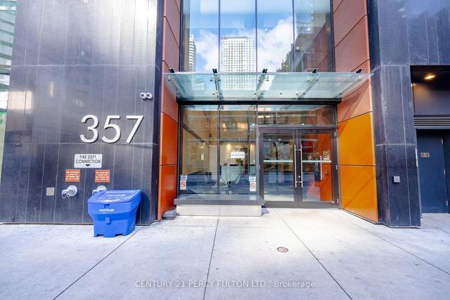 1809 - 357 King St W, Condo with 3 bedrooms, 2 bathrooms and 0 parking in Toronto ON | Image 12