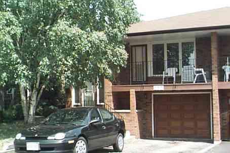 MAIN - 277 Hillside Dr, House semidetached with 3 bedrooms, 1 bathrooms and 1 parking in Mississauga ON | Image 1