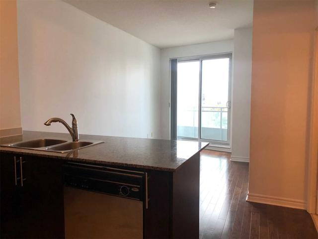 909 - 18 Holmes Ave, Condo with 1 bedrooms, 1 bathrooms and 1 parking in North York ON | Image 11