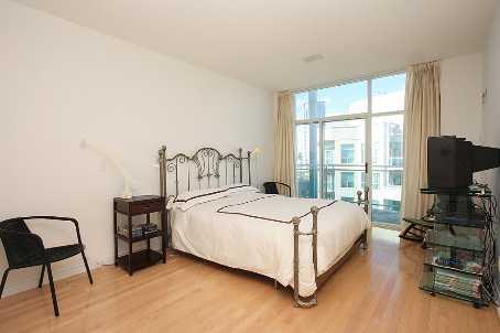 PH20 - 600 Queens Quay W, Condo with 2 bedrooms, 2 bathrooms and 1 parking in Toronto ON | Image 6
