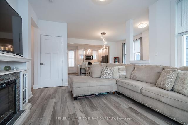 30 Samantha Lane, Condo with 3 bedrooms, 4 bathrooms and 1 parking in Midland ON | Image 37