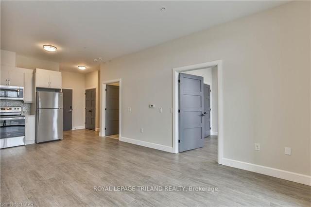 412 - 1600 Hyde Park Rd, Condo with 1 bedrooms, 1 bathrooms and 0 parking in London ON | Image 7
