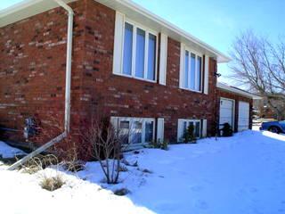 909 Monaghan Rd, House detached with 3 bedrooms, 1 bathrooms and 6 parking in Peterborough ON | Image 1