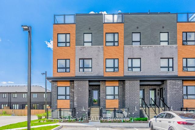 104 - 6705 Cropp St, Townhouse with 2 bedrooms, 3 bathrooms and 1 parking in Niagara Falls ON | Image 1