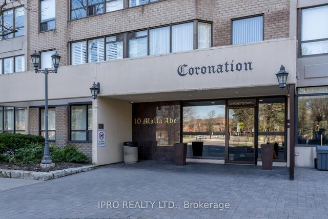 1109 - 10 Malta Ave, Condo with 3 bedrooms, 2 bathrooms and 1 parking in Brampton ON | Image 12