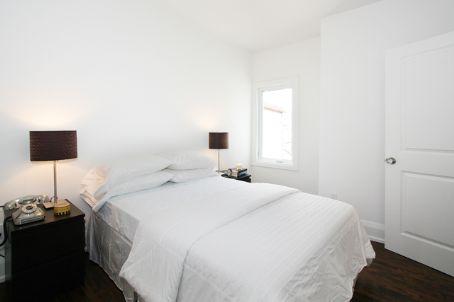 90 Argyle St, House attached with 3 bedrooms, 1 bathrooms and null parking in Toronto ON | Image 7