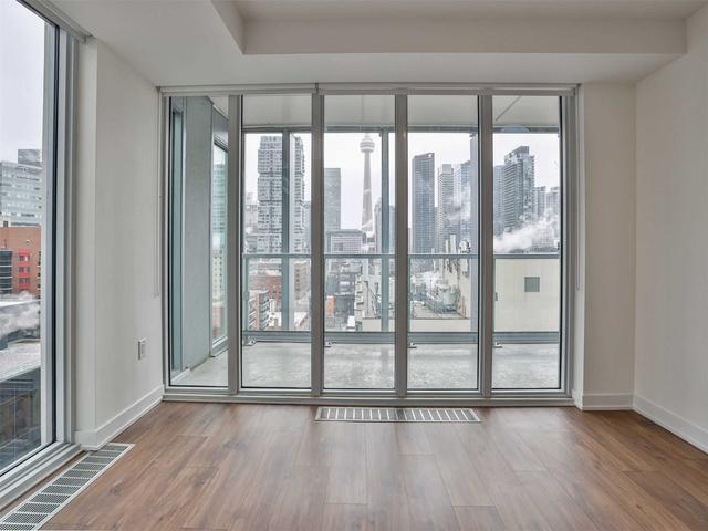 PH12 - 50 Mccaul St, Condo with 3 bedrooms, 2 bathrooms and 2 parking in Toronto ON | Image 21